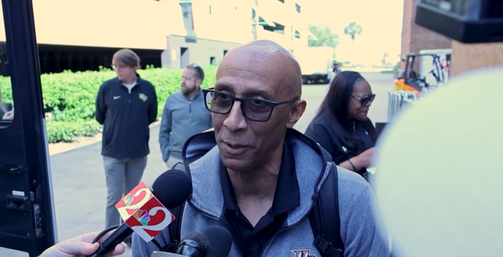 Johnny Dawkins incredible journey from Duke star to UCF head coach Johnny Dawkins