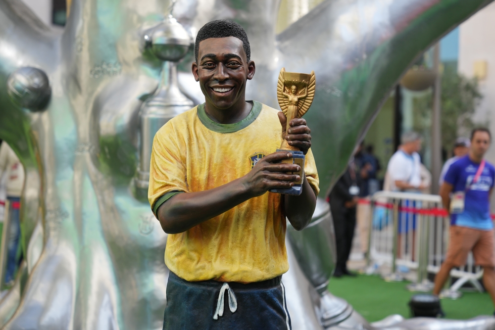 Pelé’s 1958 World Cup final jersey sells for $4.88 million at Sotheby’s Pelé